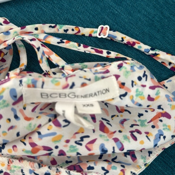 BCBG Romper XXS - Picture 2 of 2